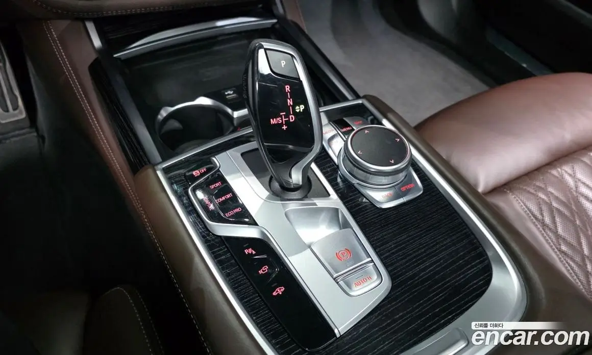 BMW 7 серия 2021 3.0 автомат (гидро), фото 12