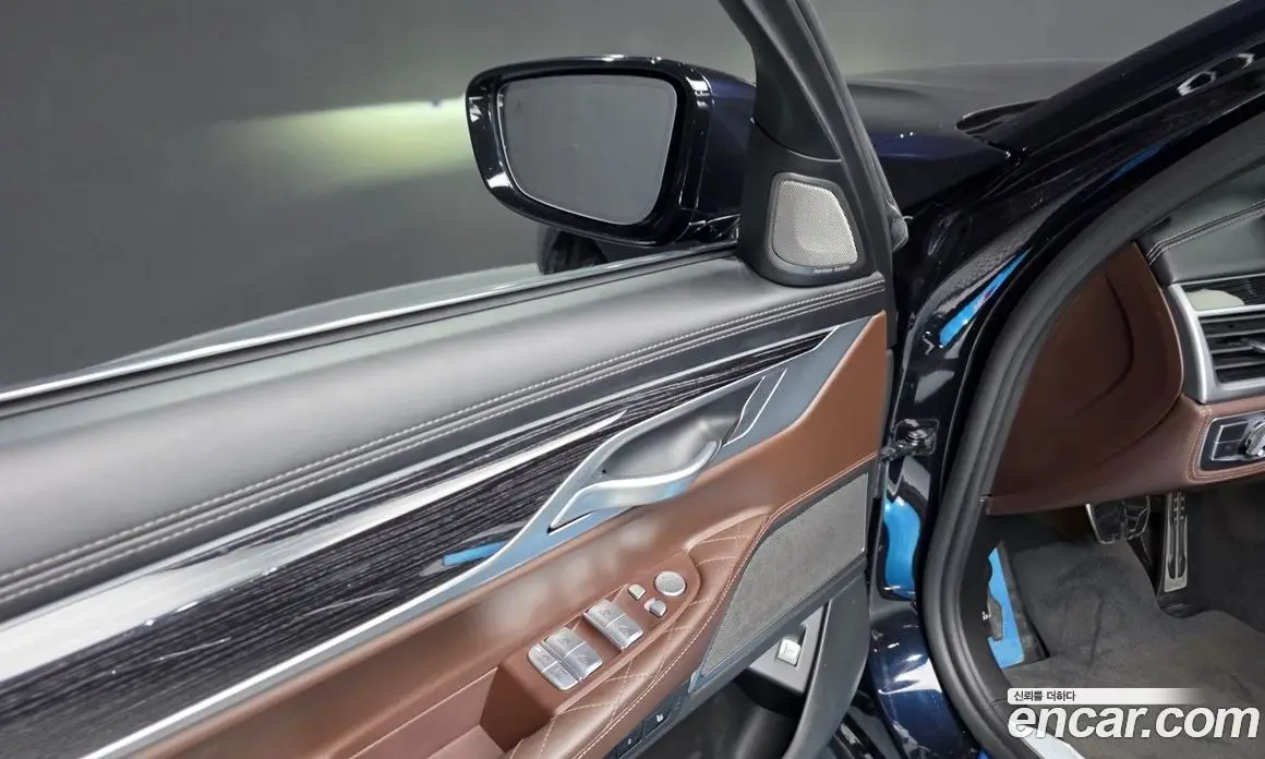 BMW 7 серия 2021 3.0 автомат (гидро), фото 37