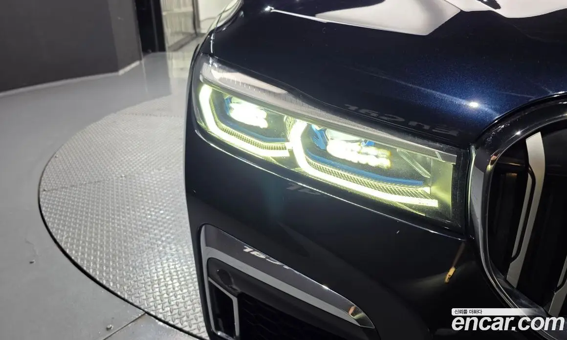 BMW 7 серия 2021 3.0 автомат (гидро), фото 8