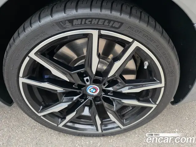 BMW 8 серия 2022 4.4 автомат (гидро), миниатюра 11 BMW 8 серия 2022 4.4 автомат (гидро), миниатюра 11