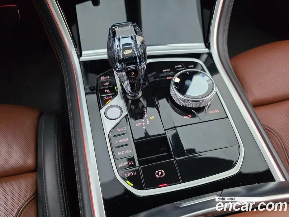 BMW 8 серия 2022 4.4 автомат (гидро), фото 6 BMW 8 серия 2022 4.4 автомат (гидро), фото 6