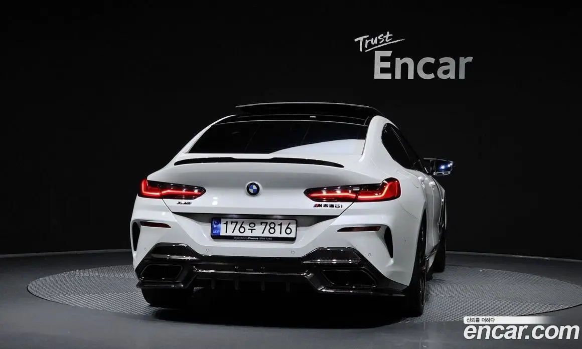BMW 8 серия 2024 4.4 автомат (гидро), фото 4