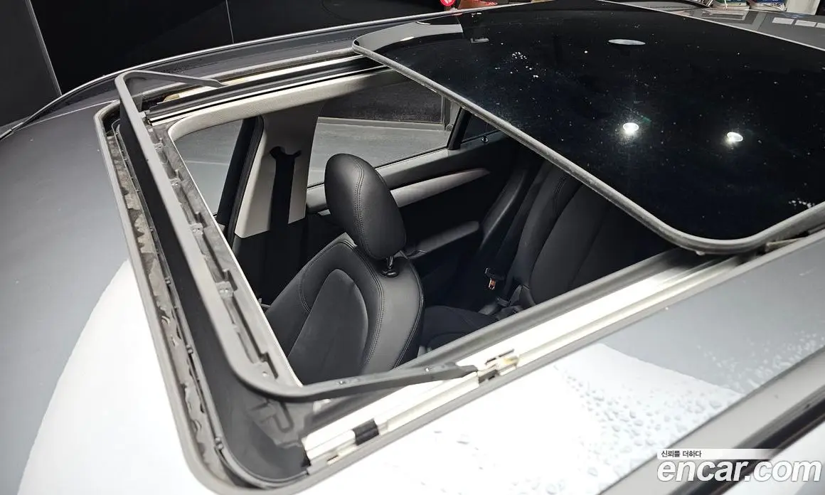 BMW X1 2016 2.0 автомат (гидро), фото 24
