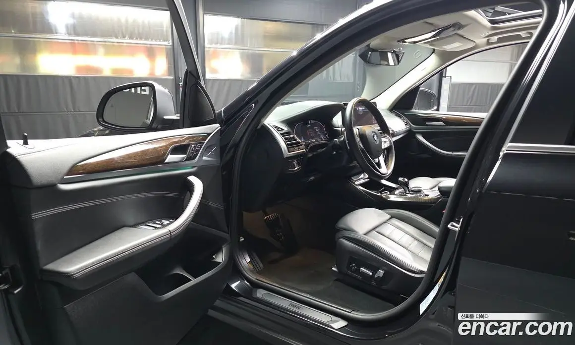 BMW X3 2022 2.0 автомат (гидро), фото 13