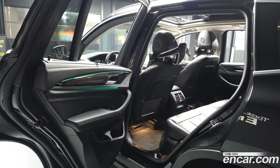 BMW X3 2022 2.0 автомат (гидро), фото 16