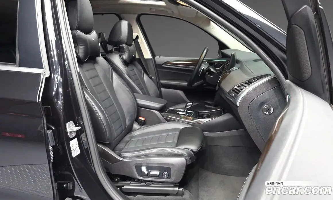 BMW X3 2022 2.0 автомат (гидро), фото 17