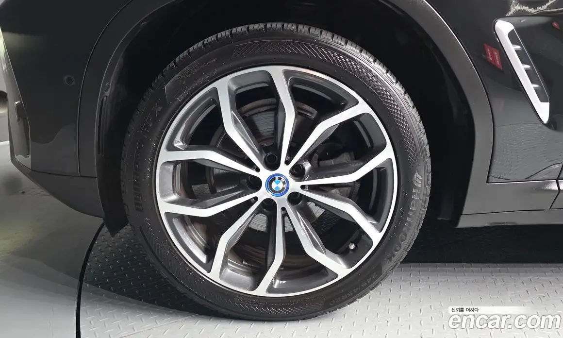 BMW X3 2022 2.0 автомат (гидро), фото 5