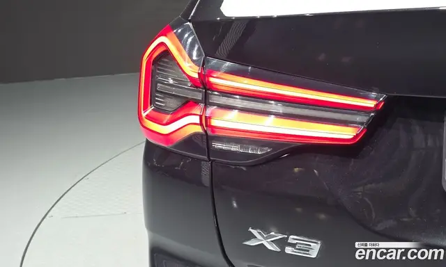 BMW X3 2022 2.0 автомат (гидро), миниатюра 9