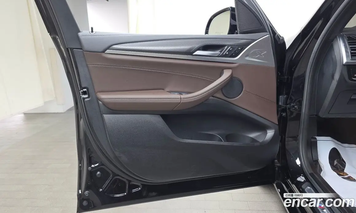 BMW X3 2023 2.0 автомат (гидро), фото 13
