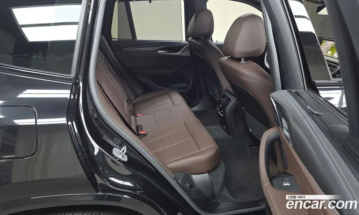 BMW X3 2023 2.0 автомат (гидро), фото 16