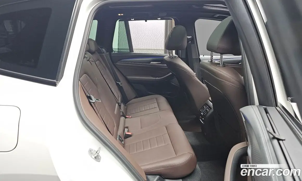 BMW X3 2024 2.0 автомат (гидро), фото 16
