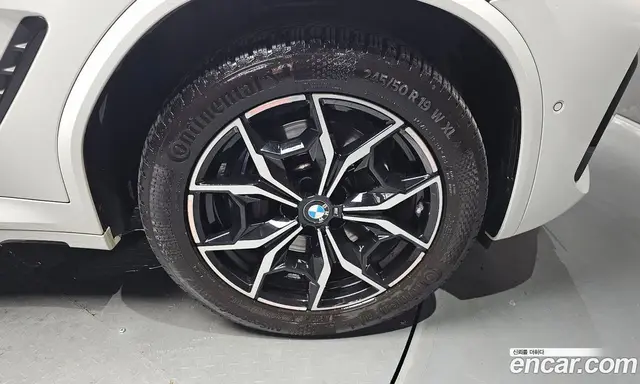 BMW X3 2024 2.0 автомат (гидро), миниатюра 7