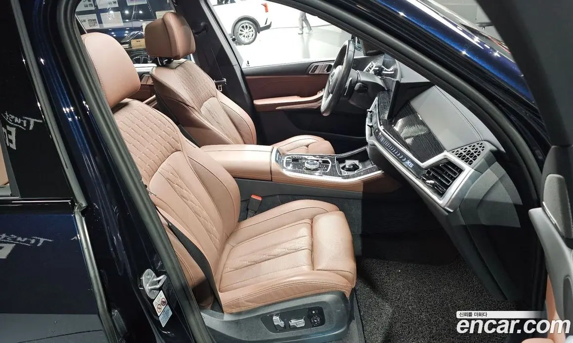 BMW X5 2024 3.0 автомат (гидро), фото 16