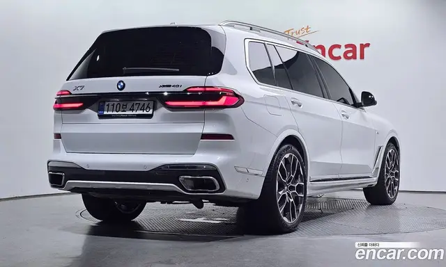 BMW X7 2025 3.0 автомат (гидро), миниатюра 2