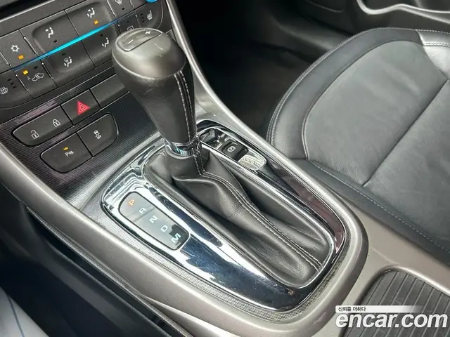 Chevrolet Malibu 2015 2.0 автомат (гидро), миниатюра 11