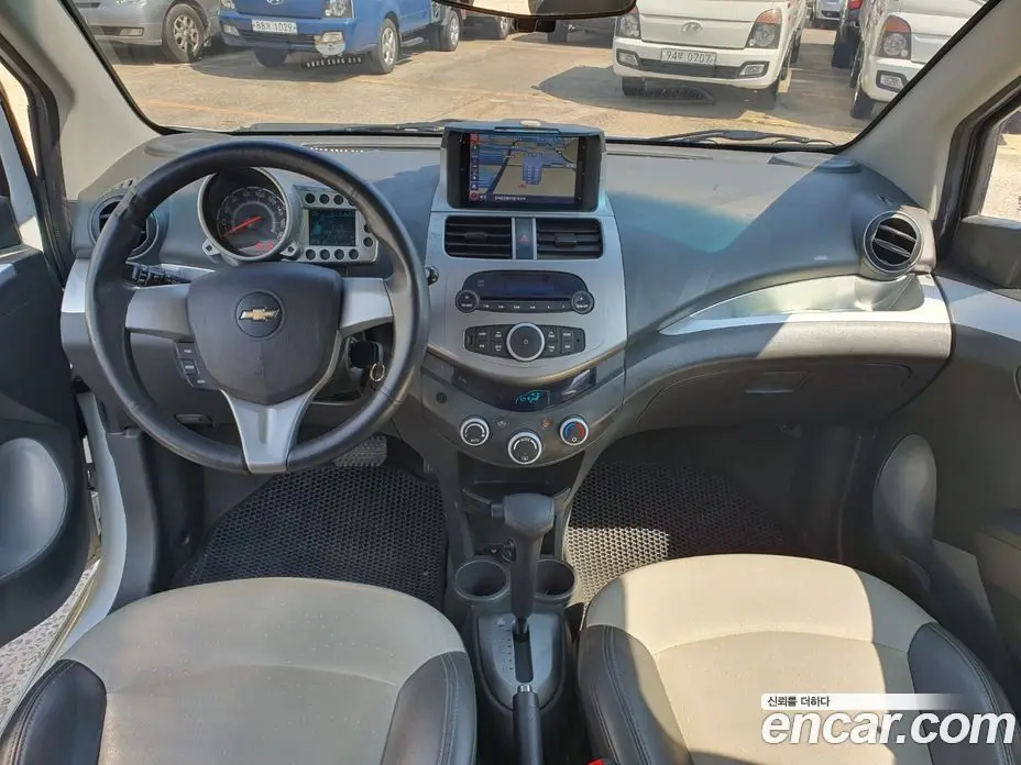Chevrolet Spark 2012 1.0 автомат (гидро), фото 7