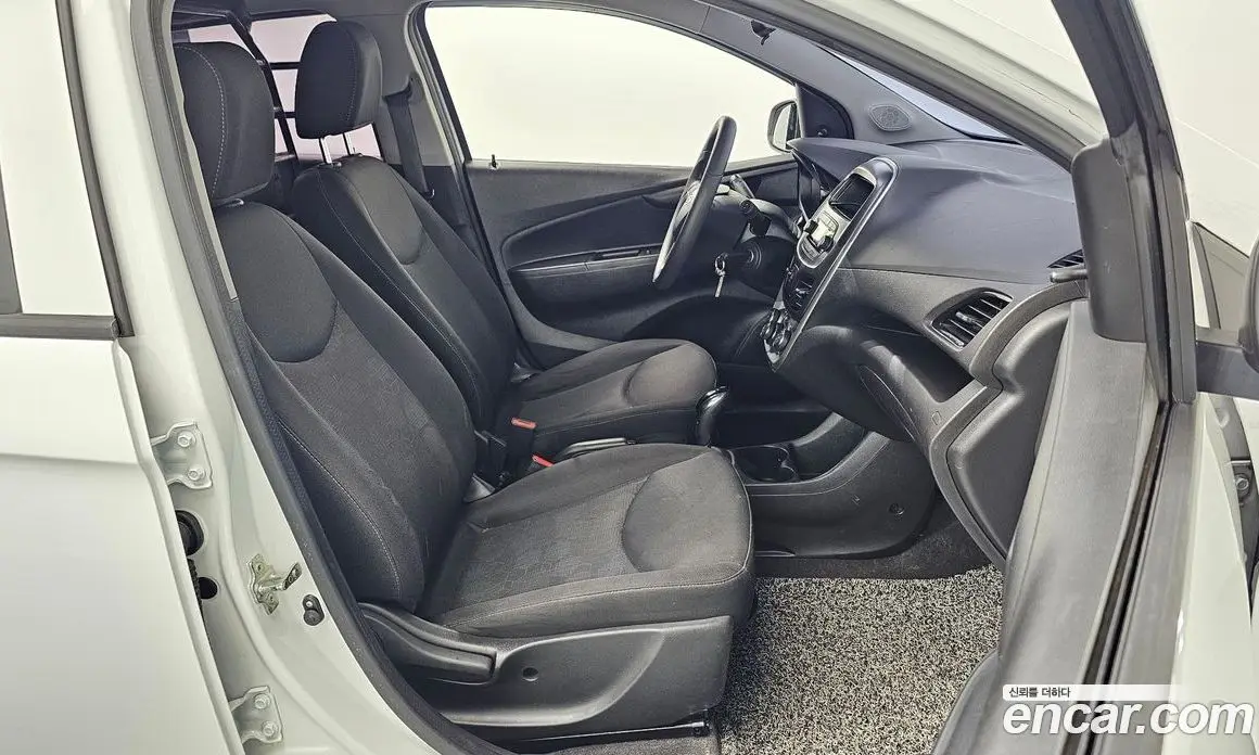 Chevrolet Spark 2016 1.0 автомат (гидро), фото 16
