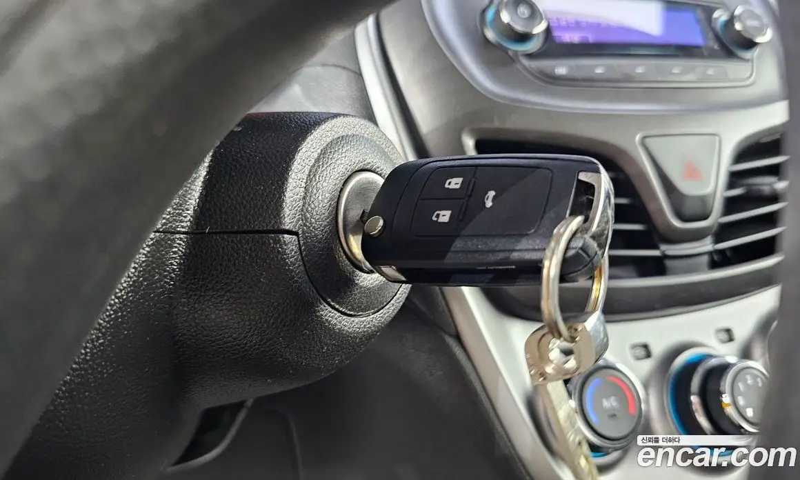 Chevrolet Spark 2016 1.0 автомат (гидро), фото 25