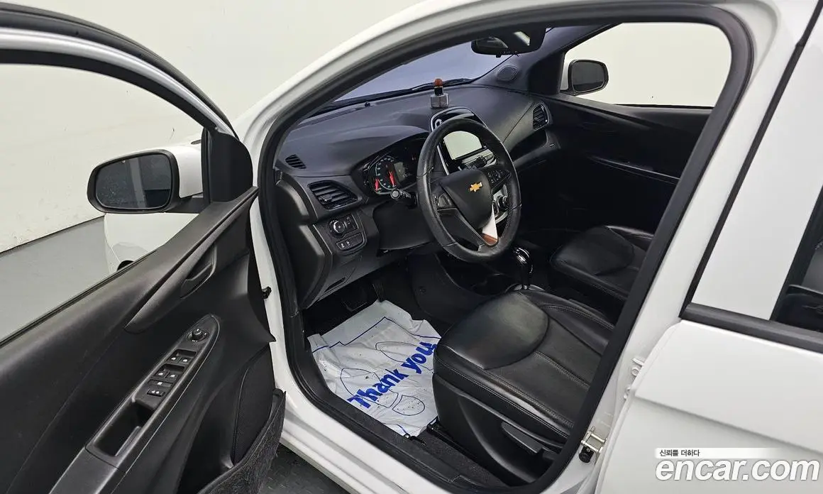 Chevrolet Spark 2017 1.0 автомат (гидро), фото 10 Chevrolet Spark 2017 1.0 автомат (гидро), фото 10