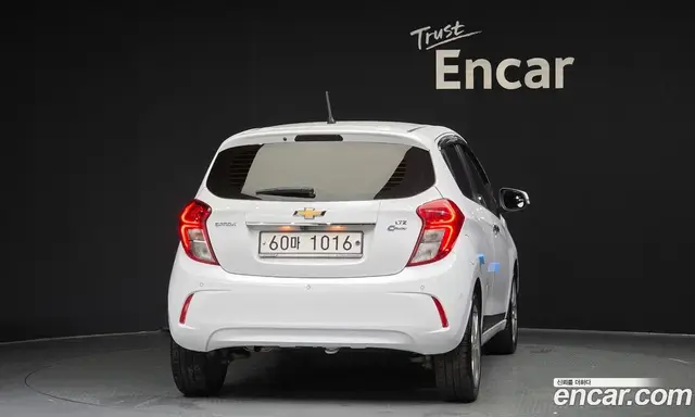 Chevrolet Spark 2017 1.0 автомат (гидро), миниатюра 4