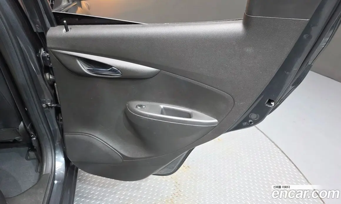 Chevrolet Spark 2018 1.0 автомат (гидро), фото 15