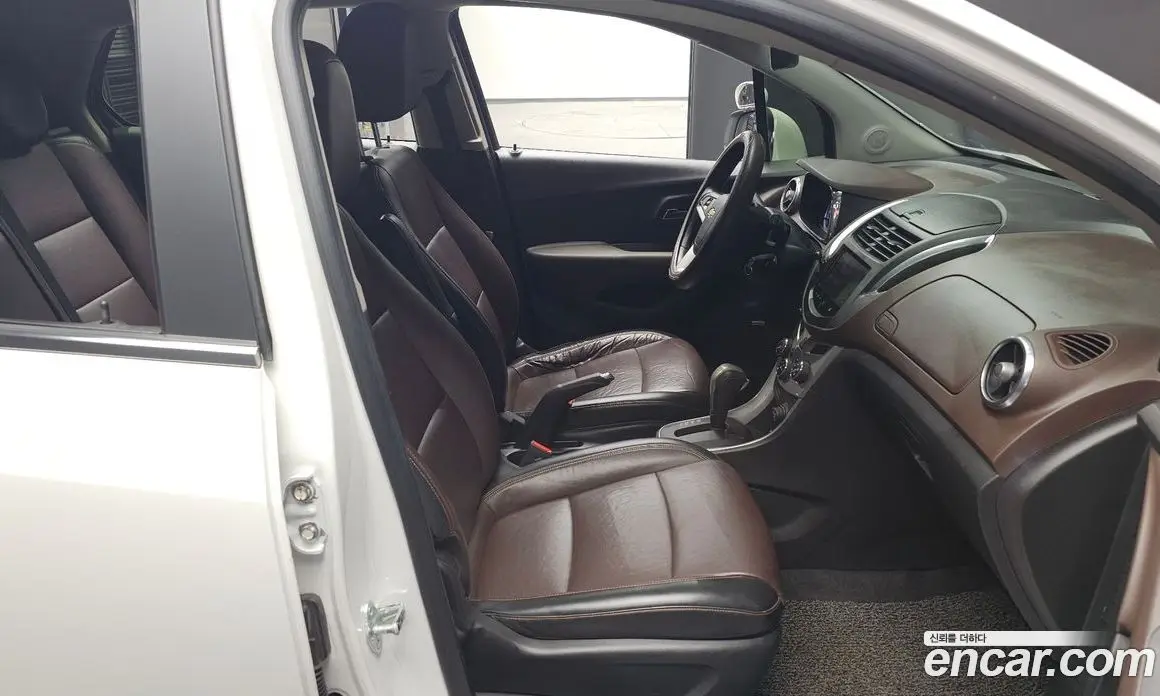 Chevrolet Trax 2013 1.4 автомат (гидро), фото 12