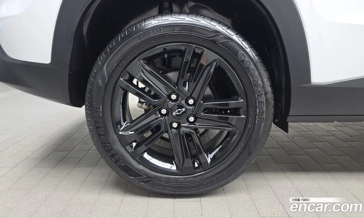 Chevrolet Trax 2023 1.2 автомат (гидро), фото 5
