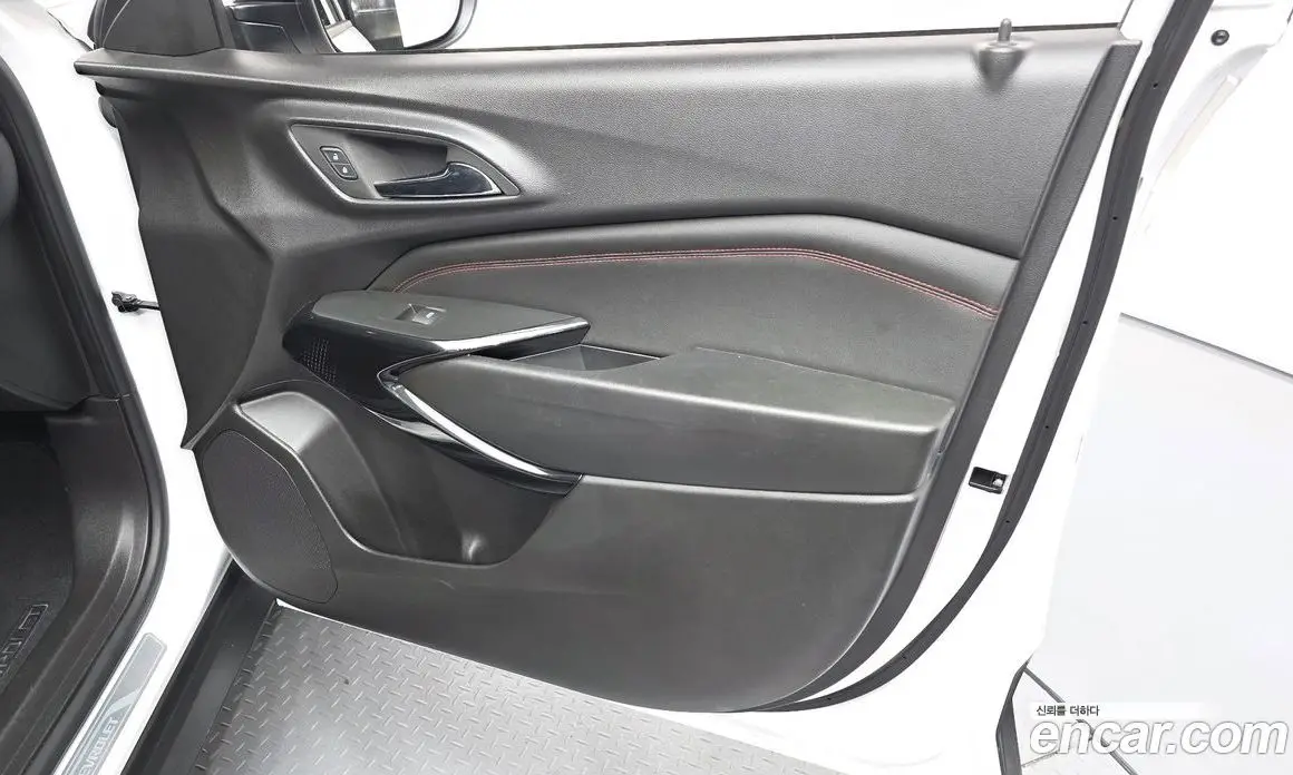 Chevrolet Trax 2023 1.2 автомат (гидро), фото 14