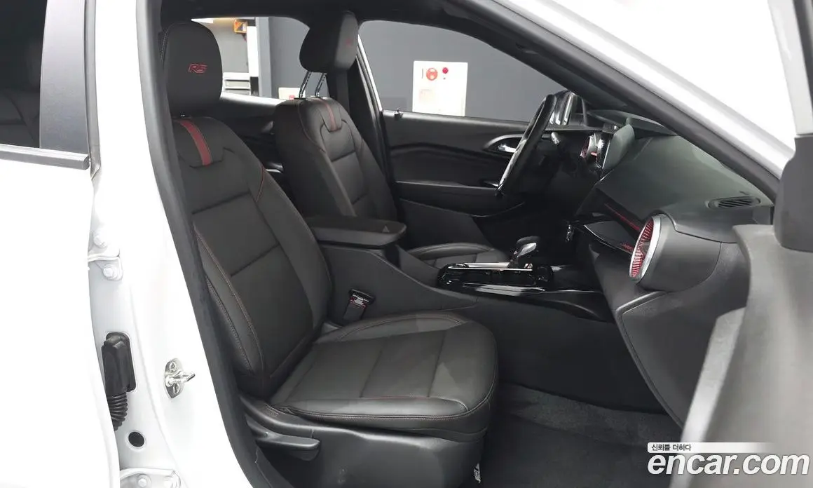 Chevrolet Trax 2023 1.2 автомат (гидро), фото 17