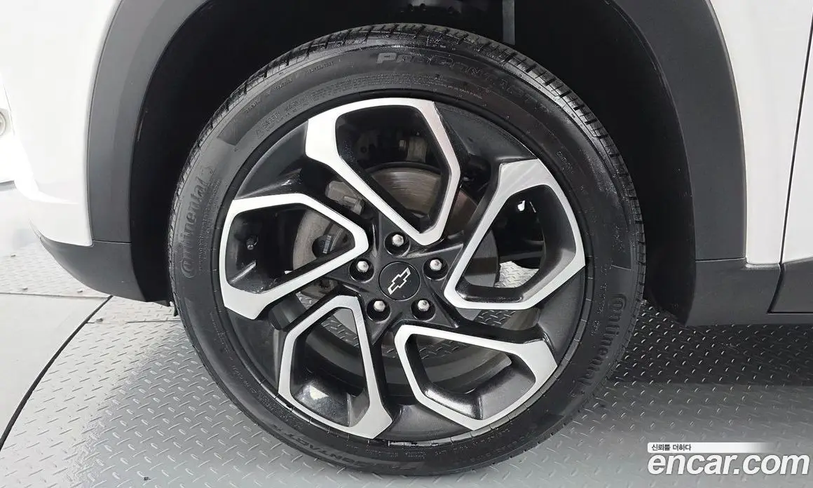 Chevrolet Trax 2023 1.2 автомат (гидро), фото 5