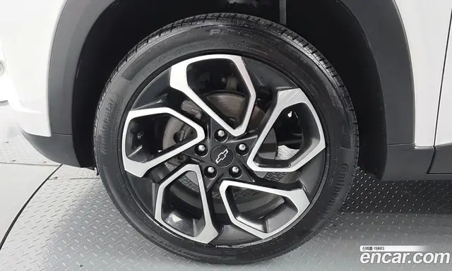 Chevrolet Trax 2023 1.2 автомат (гидро), миниатюра 5