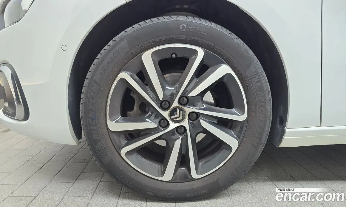 Citroen C4 Spacetourer 2021 1.5 автомат (гидро), фото 5