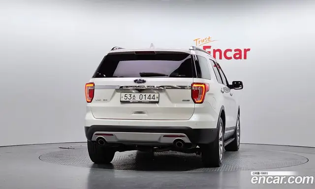 Ford Explorer 2016 2.3 автомат (гидро), миниатюра 4