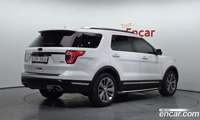Ford Explorer 2018 2.3 автомат (гидро), миниатюра 2