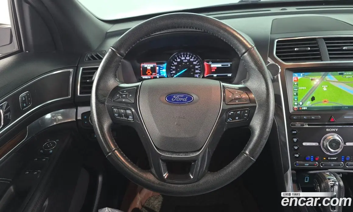 Ford Explorer 2018 2.3 автомат (гидро), фото 14