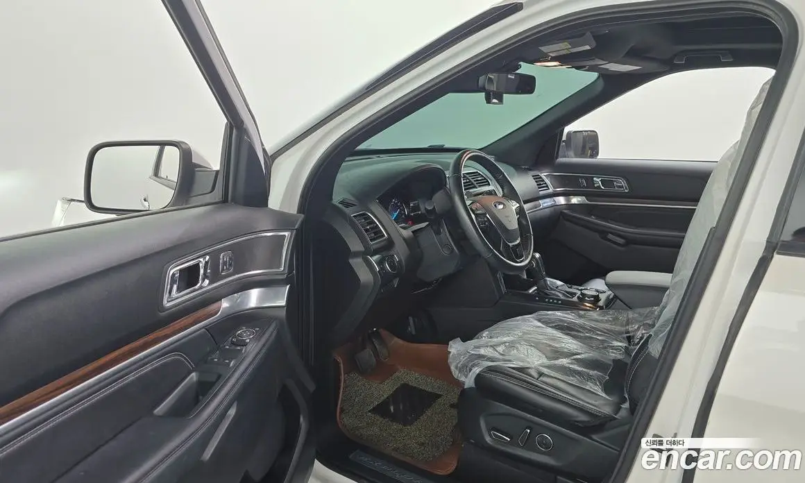 Ford Explorer 2018 2.3 автомат (гидро), фото 10