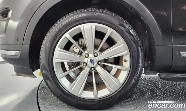 Ford Explorer 2019 3.5 автомат (гидро), миниатюра 5