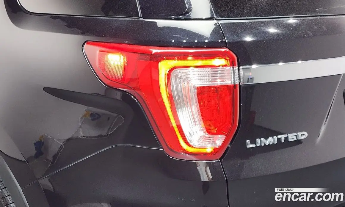 Ford Explorer 2019 3.5 автомат (гидро), фото 9