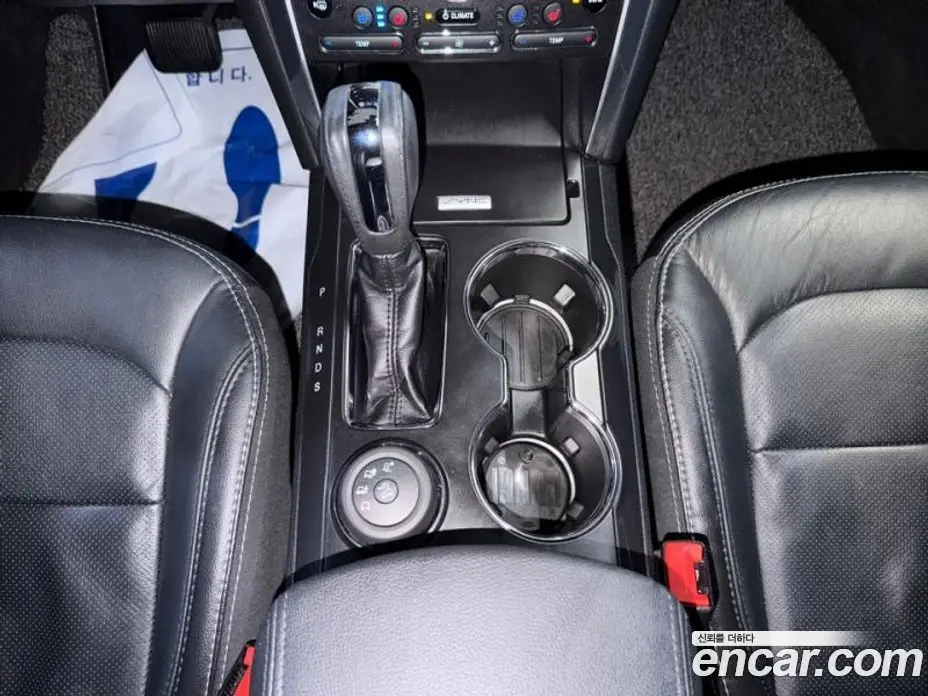 Ford Explorer 2019 2.3 автомат (гидро), фото 11