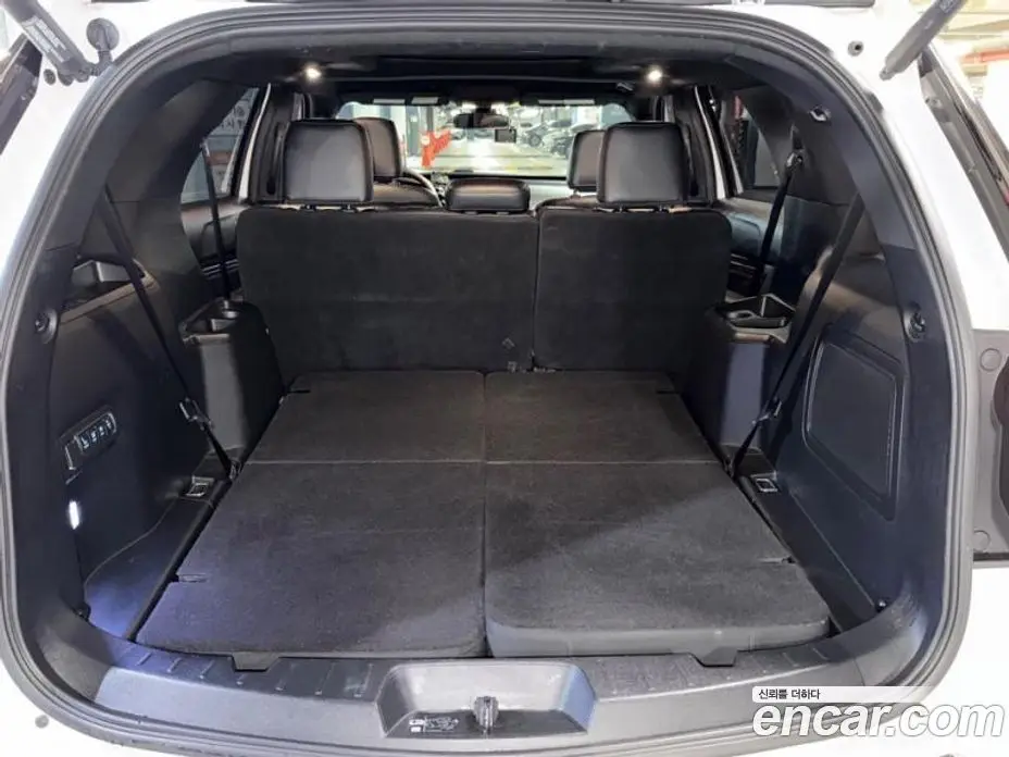 Ford Explorer 2019 2.3 автомат (гидро), фото 18