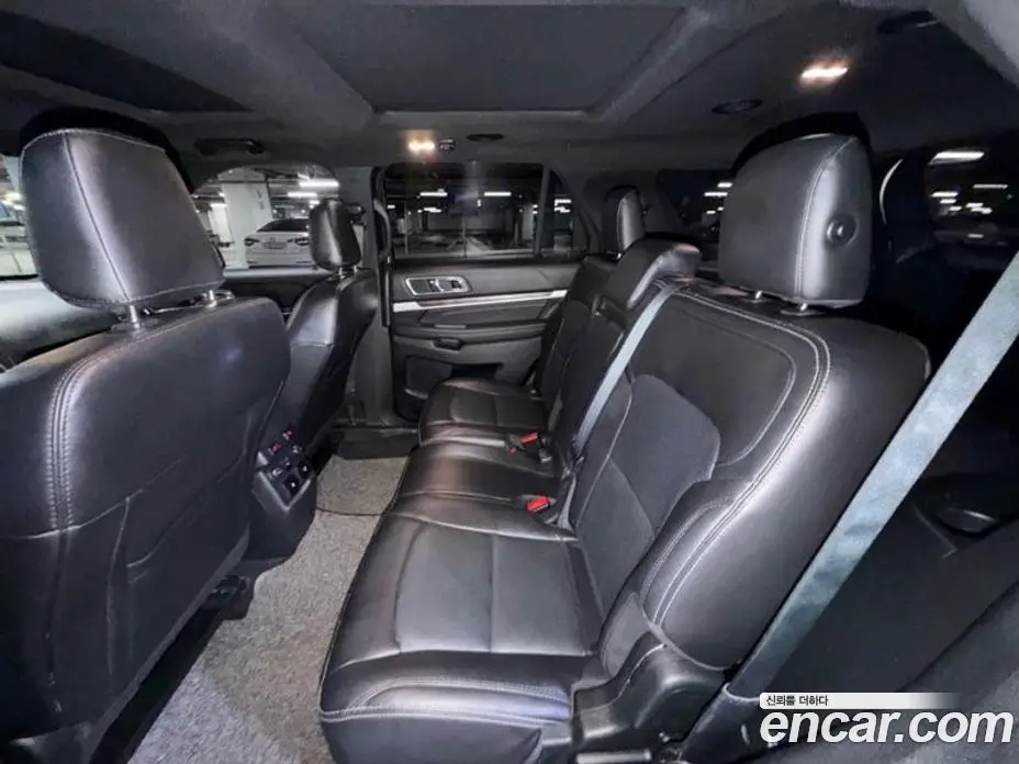 Ford Explorer 2019 2.3 автомат (гидро), фото 7