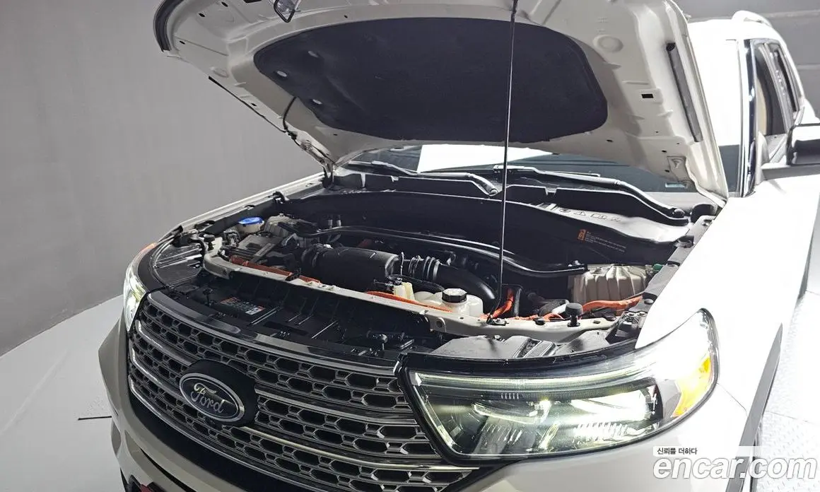 Ford Explorer 2021 3.0 автомат (гидро), фото 6
