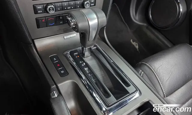 Ford Mustang 2011 3.7 автомат (гидро), миниатюра 9