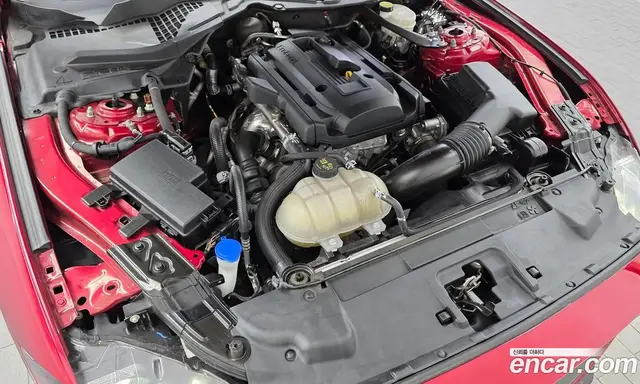 Ford Mustang 2023 2.3 автомат (гидро), миниатюра 6