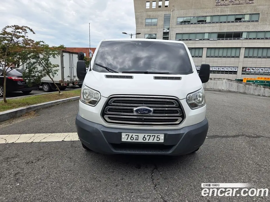 Ford Transit 2016 3.7 автомат (гидро), фото 3 Ford Transit 2016 3.7 автомат (гидро), фото 3