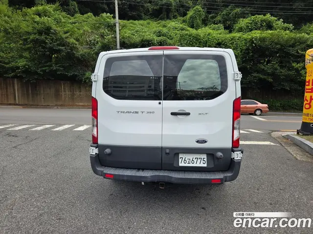 Ford Transit 2016 3.7 автомат (гидро), миниатюра 4 Ford Transit 2016 3.7 автомат (гидро), миниатюра 4