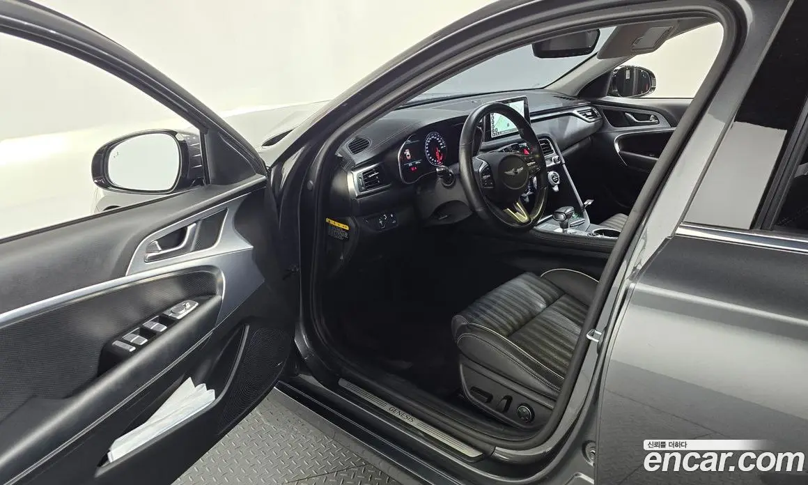 Genesis G70 2018 2.0 автомат (гидро), фото 13