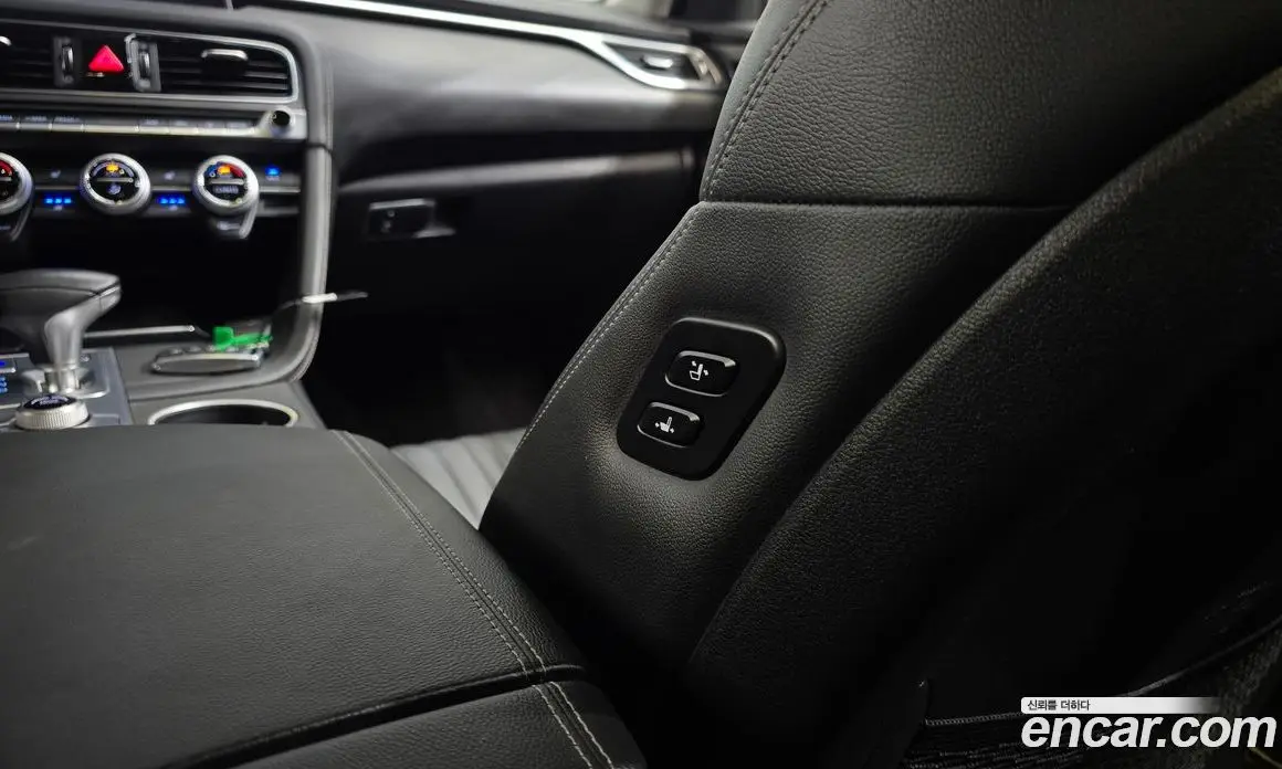 Genesis G70 2018 2.0 автомат (гидро), фото 28