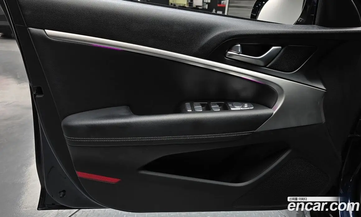 Genesis G70 2019 2.0 автомат (гидро), фото 14