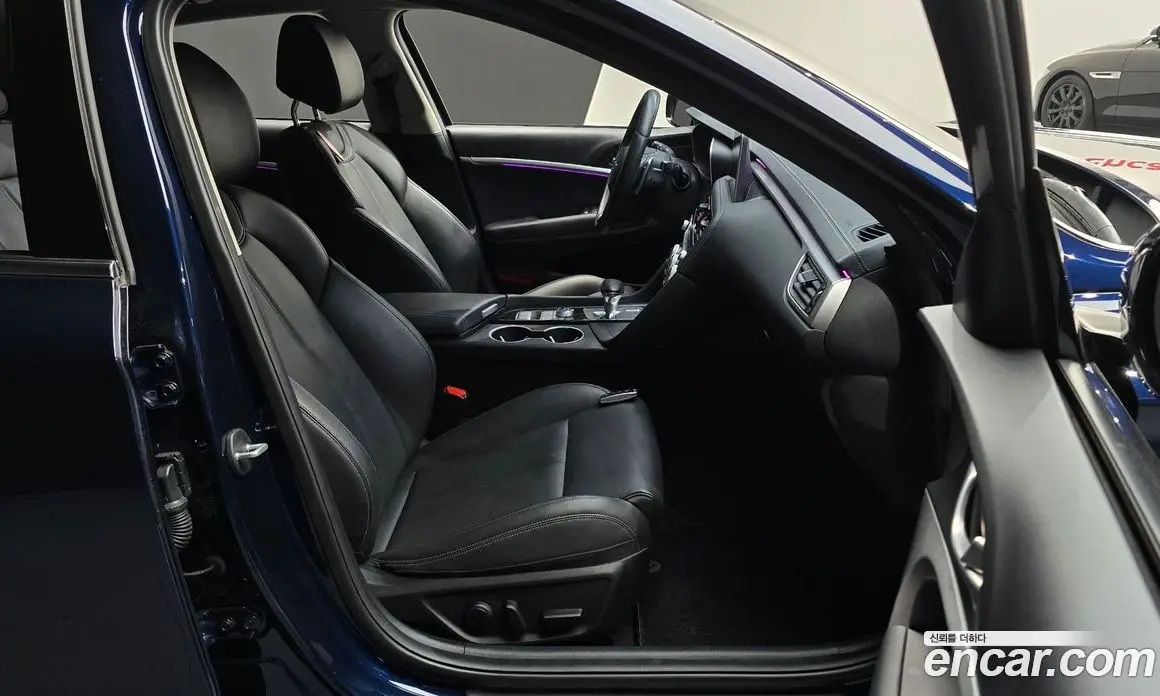 Genesis G70 2019 2.0 автомат (гидро), фото 16